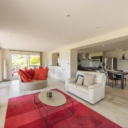 Apartment New! L'or Bleu -duplex & Mainfloor- By Les Eclectiques *